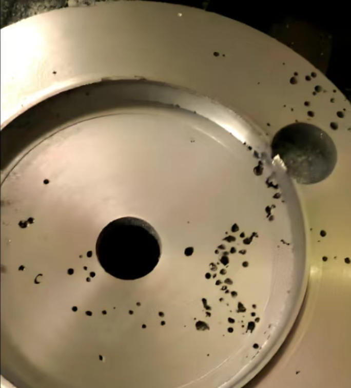 Characteristics and prevention measures of subcutaneous porosity in gray cast iron parts