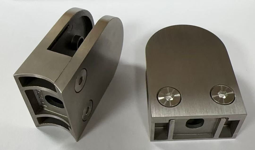 Stainless Steel Railing Fittings  Glass Fittings - Glass Clamps